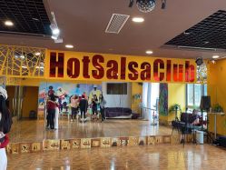 -HOT SALSA舞蹈俱乐部