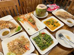 -两兄弟Song Pee Nong(2号店)