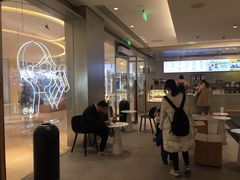 -喜茶(杭州滨江宝龙店)