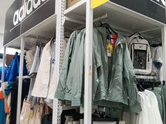 -BIGOFFS 超级折扣(仁恒伊势丹店)