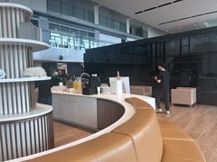 -奔驰上海利星(七宝店)