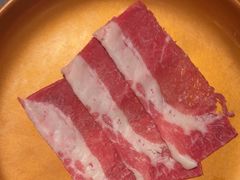 -牛YO寿喜烧·铁板烧和牛火锅自助(市府恒隆店)