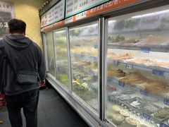 -两三事小郡肝串串香火锅(桂庙店)