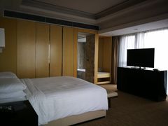 -上海宝华万豪酒店