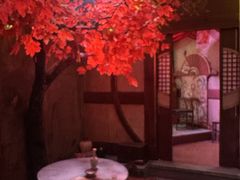 -暴风岛沉浸式体验馆(百联世纪店)