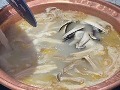 -阿婆情腊排骨火锅(金虹路店)