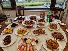 -品鲜村农家菜·阳澄湖大闸蟹(总店)