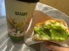 -莓超疯(浦西万达店)