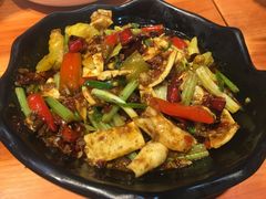 -华仔龙虾(永乐路总店)