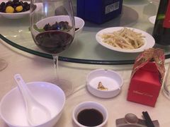 -双子楼大酒店(城开国际写字楼店)