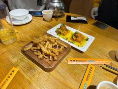 -隔壁老王·家常云南菜(花巷店)