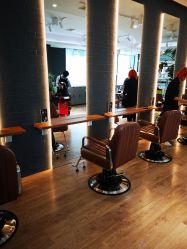 -意廊 Hair Salon