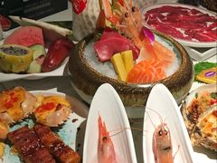 -雍容荟帝王蟹活龙虾展台自助(IFS黑金店)