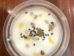 手工酸奶-清真·玛丽亚新疆菜主题餐厅(浙江中路店)