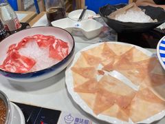 -魔法帽酱料牛肉小火锅(米兰店)