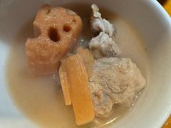 -莲餐厅·湖北菜·潜江小龙虾店(愚园路店)