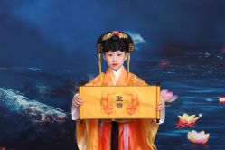 点击看大图 -后宫·古装汉服京剧儿童亲子全家福摄影