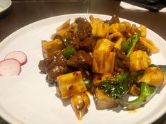 黑椒牛肉粒-有璟阁港式餐厅(国贸商城店)