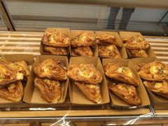 -皇冠幸福里动物奶油生日蛋糕(宗关地铁店)