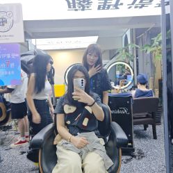 -藤野造型专业烫染接发