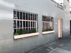 门面-The Pink Door