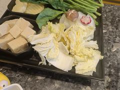 -一席地·本地鸡窝·杭帮鸡火锅(萧山银隆百货店)