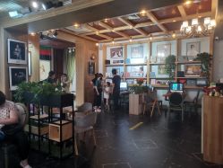 -芒果树国际儿童摄影(月亮河店)