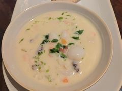 -上海和平饭店维克多咖啡厅 Victor's