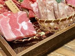 -肉魁屋·烧肉·烧鸟·酒场(高新店)