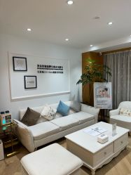 -HEYAN荷妍专业脱毛连锁机构