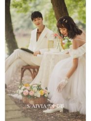 -雪中彩影婚纱摄影·微光艺术中心