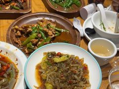 -隔壁老王·家常云南菜(花巷店)