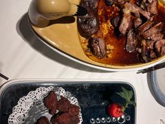 -八府香鸭·啫啫煲(华山路店)