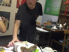 -重庆德庄火锅(体育中心店)