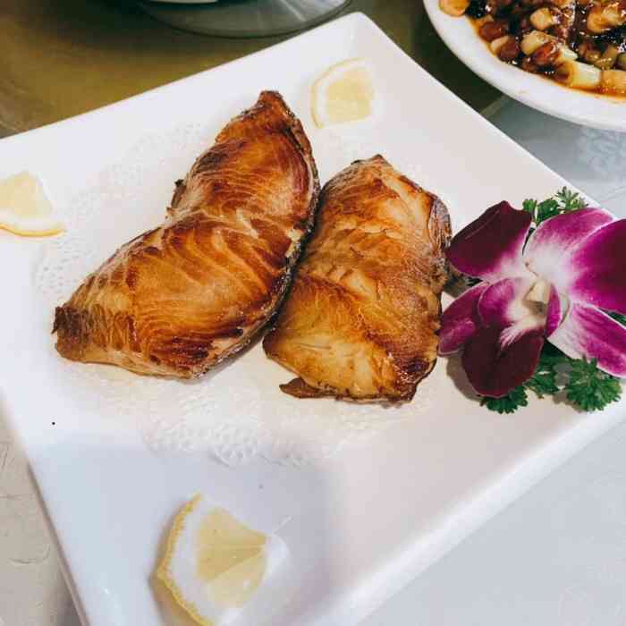 小贝壳酒楼(经九路店)-"位置:武警医院附近,在二环边上,感觉不是.