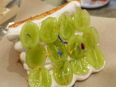 -C.Y Cafe