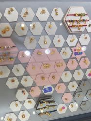 -老凤祥·黄金珠宝钻石(雄资购物中心店)