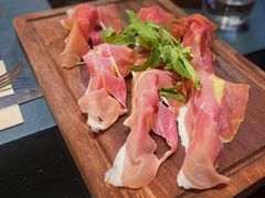 -鼎鼎西餐厅