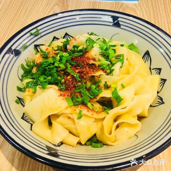 秦池西北面馆(生源时代广场店)