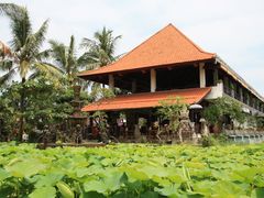 -Pundi Pundi Restaurant