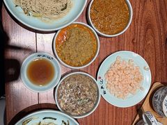 -裕兴记•蟹黄面馆(人民广场店)