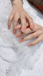 -UGIRL有个美甲
