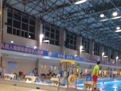 -奥冠体育华师附中恒温游泳馆