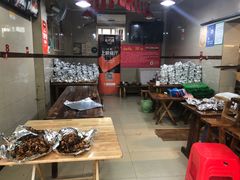 -老黄记手撕烤兔(玉林街店)