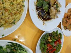 -鹏城人家海鲜酒家·23年老字号(较场尾店)