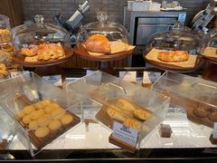 -恰餐厅及酒吧 CHAR Bar & Grill (北京丽都皇冠假日店)