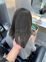 -Tloml salon