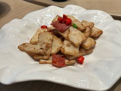 -艳阳天·非遗楚菜(武汉客厅店)