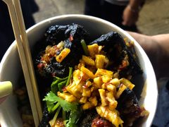 -黑色经典臭豆腐·湖南特产(太平街口店)