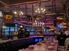 大堂-爱啤精酿·民谣酒馆(滨江店)